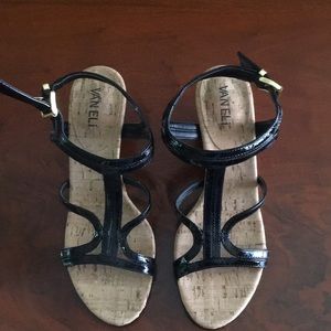 Van Eli wedges- black patent